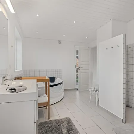 Dragan - 350m From The Sea By Interhome 베제르 스트란드