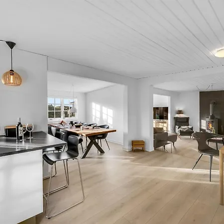 Dragan - 350m From The Sea By Interhome * 베제르 스트란드