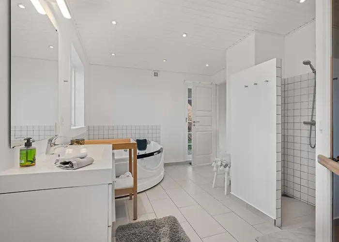 Dragan - 350m From The Sea By Interhome Vejers Strand